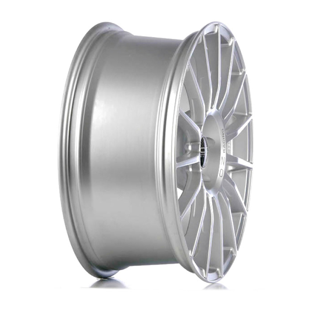 18 Inch OZ Racing Superturismo LM Silver Alloy Wheels