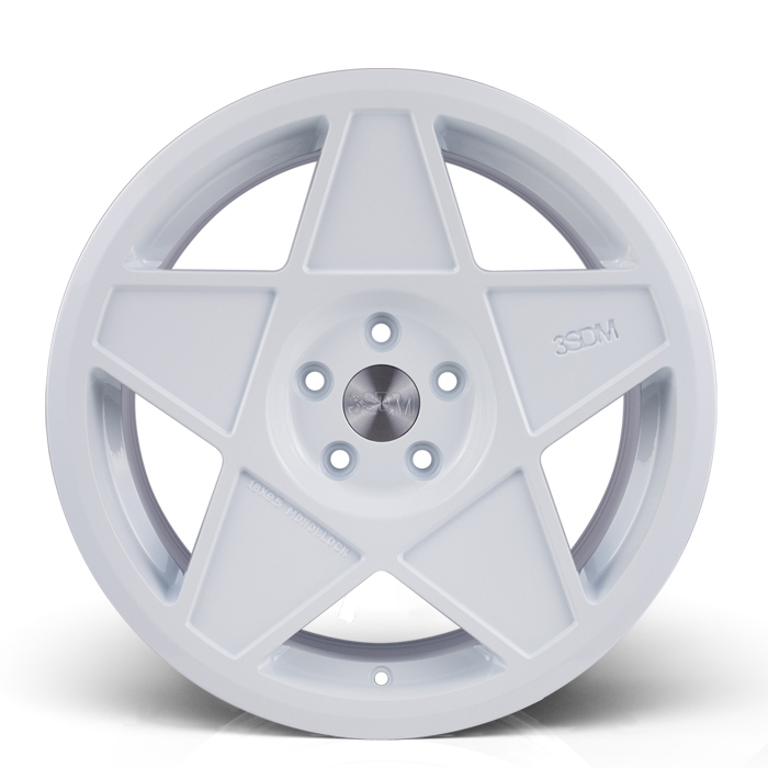 18 Inch 3SDM 0.05 White Alloy Wheels
