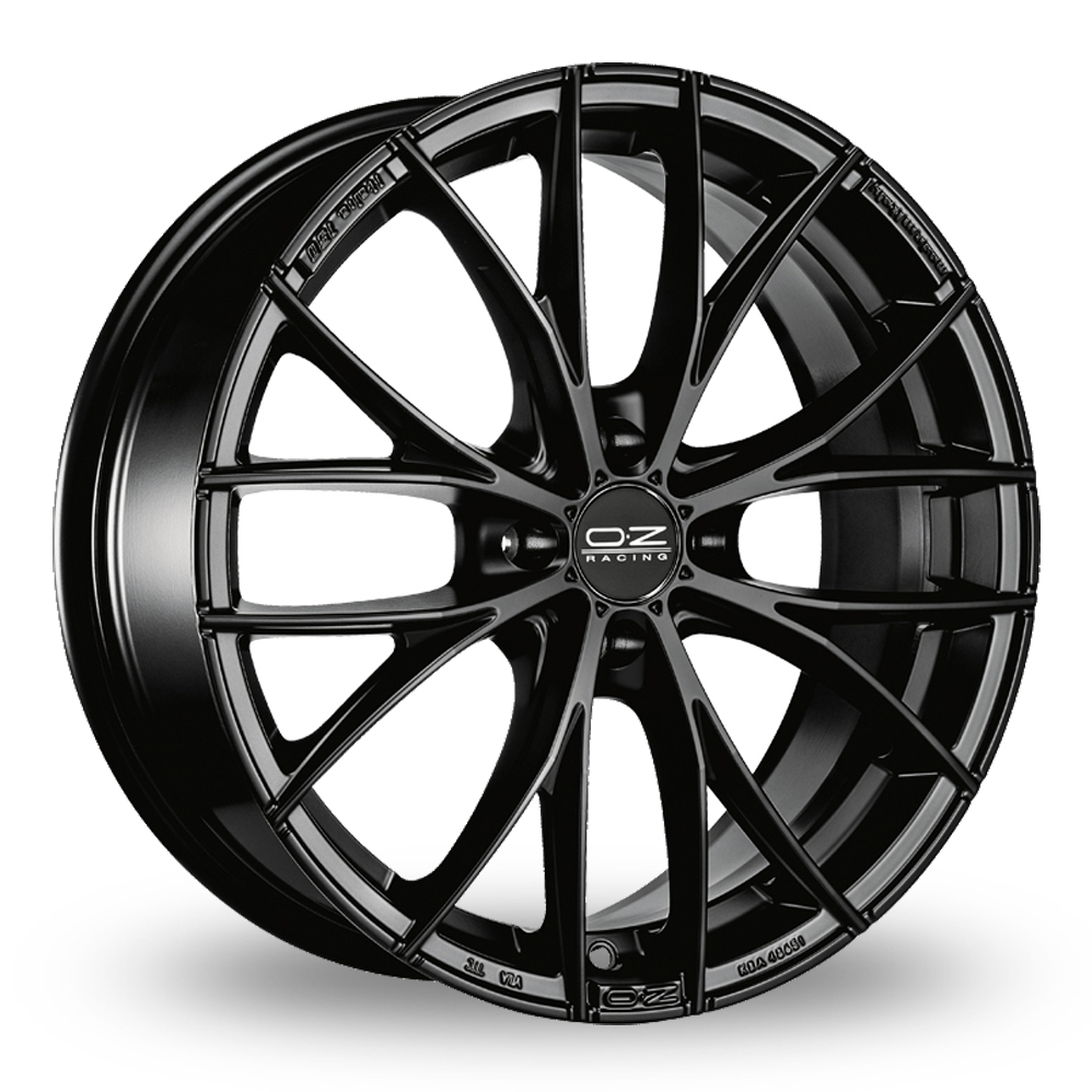 18 Inch OZ Racing Italia 150 5 Stud Gloss Black Alloy Wheels