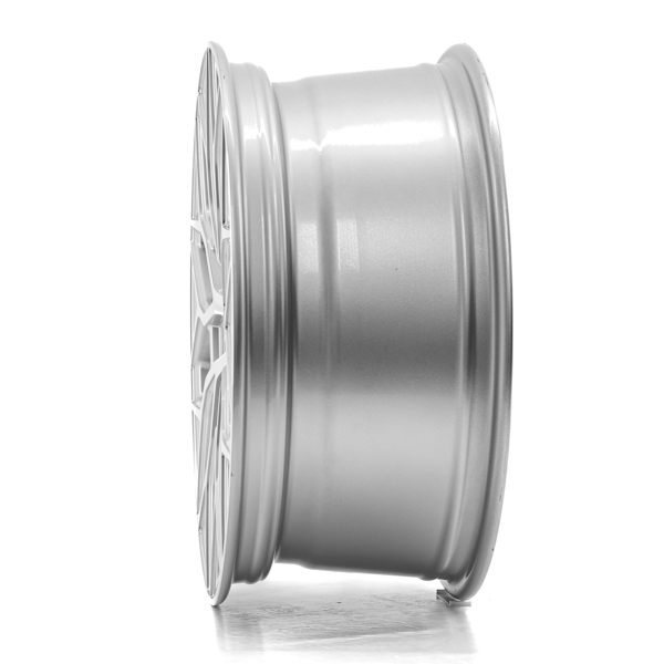 18" 1AV ZX12T Gloss Silver Polished Alloy Wheels