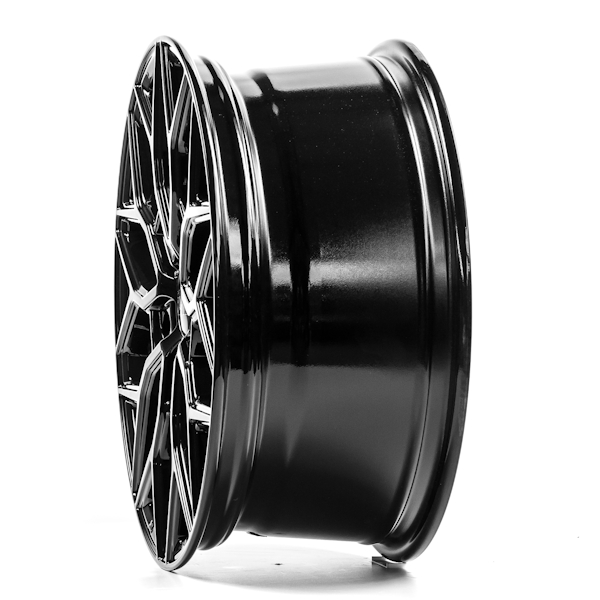 18" 1AV ZX12T Gloss Black Alloy Wheels