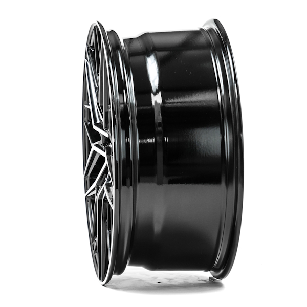 18" Lenso Ventus Gloss Black Polished Alloy Wheels