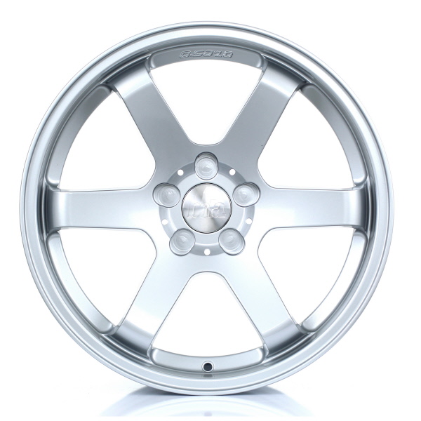 18 Inch Bola B1 Silver Alloy Wheels