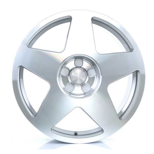 18 Inch Bola B10 Silver Polished Alloy Wheels