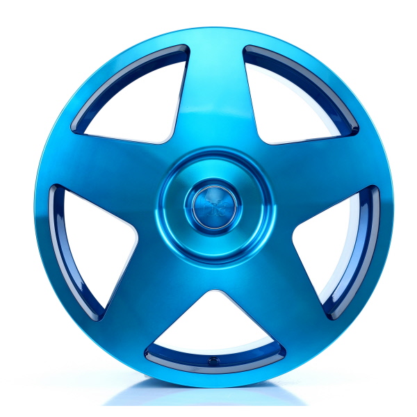 19 Inch Bola B10 Blue Alloy Wheels