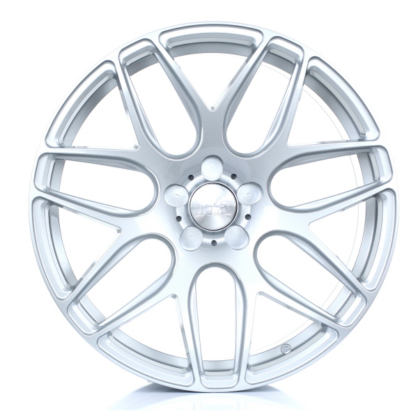 8.5x19 (Front) & 9.5x19 (Rear) Bola B8R Silver Alloy Wheels