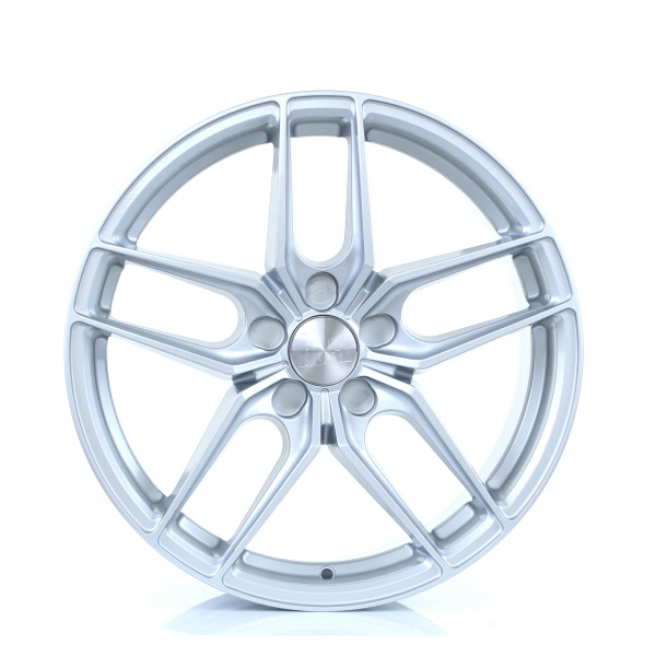 18 Inch Bola B11 Silver Alloy Wheels